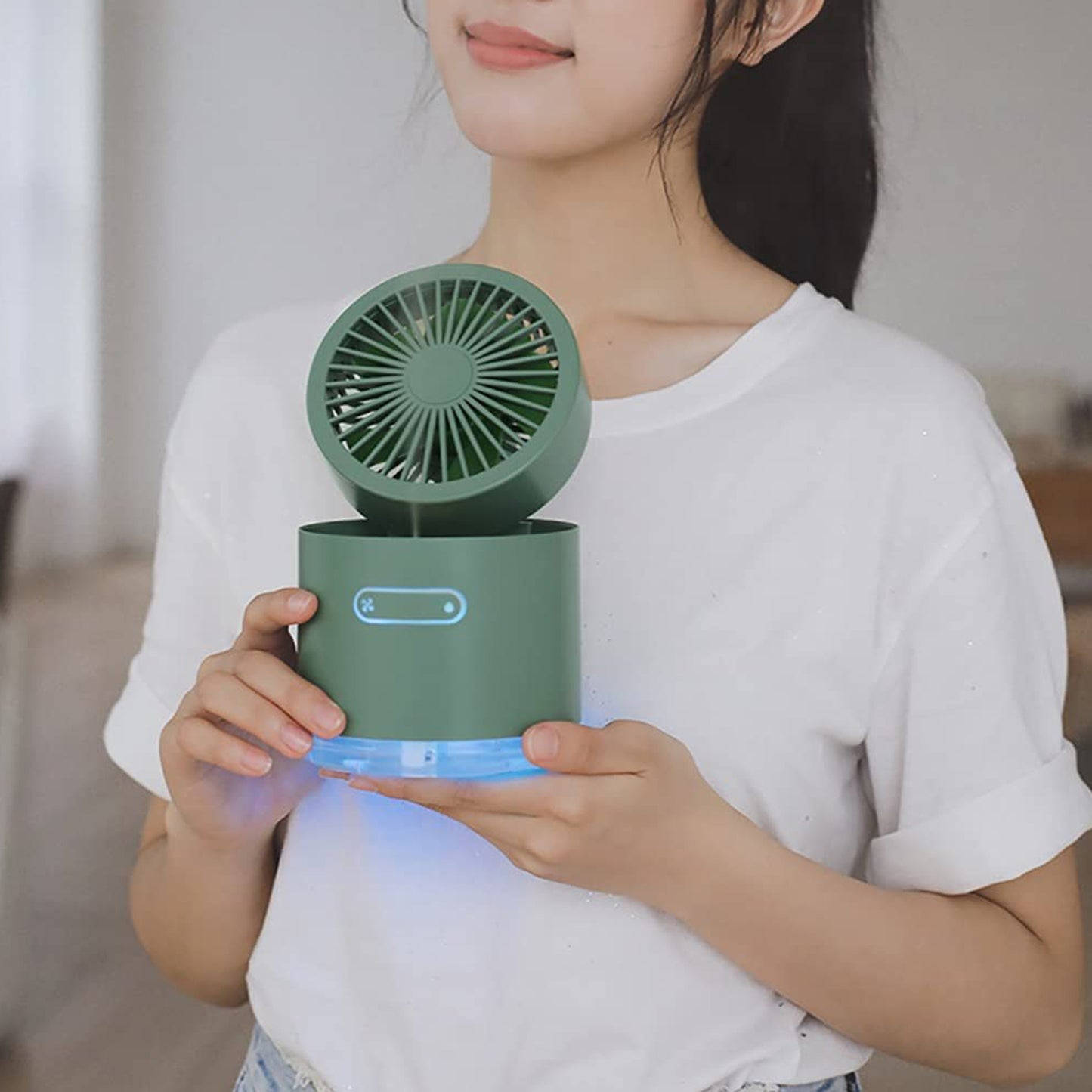 Mini Desktop Cooling Humidifier Fan(Battery Not Include)